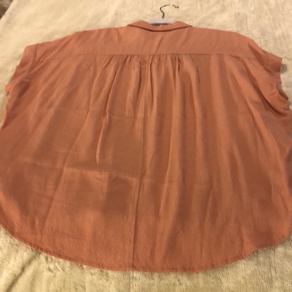 M Madewell Central Drapey Shirt 100% viscose and oversized fit. Peachy pink. EUC - Picture 14 of 14